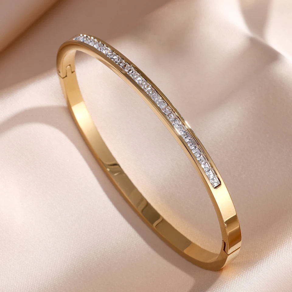 Zircon Spark Bangle