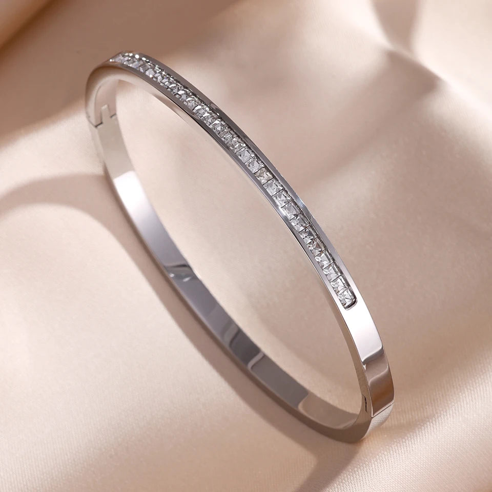Zircon Spark Bangle